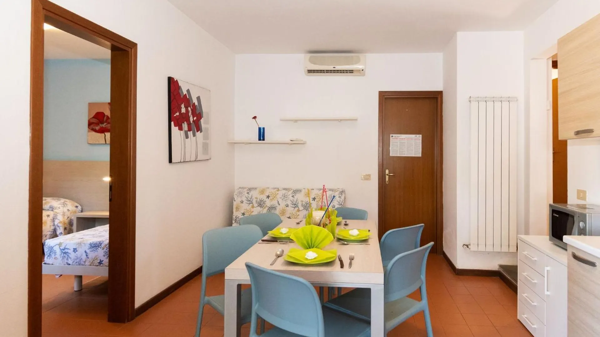 The Charming Marina Village Tipo 3-3 Bedroom Villa 6 Persons Lido di Spina